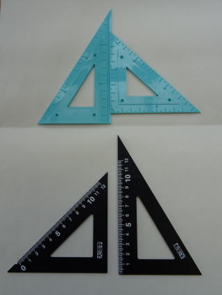 三角定規の写真