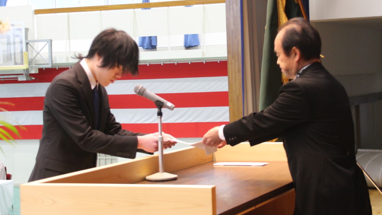 入学生代表宣誓